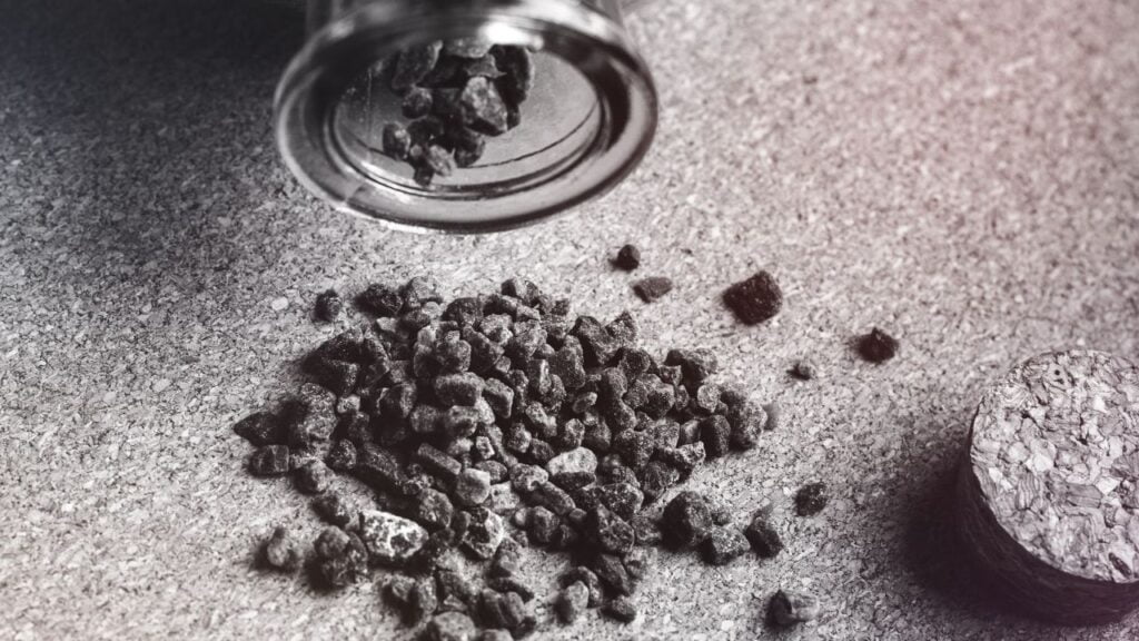 Carvão Ativado: O Que É, Para Que Serve e Como Usar Carvão Ativado