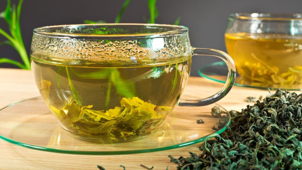 12 Benefícios do Chá Verde e Como Tomar Benefícios do chá verde